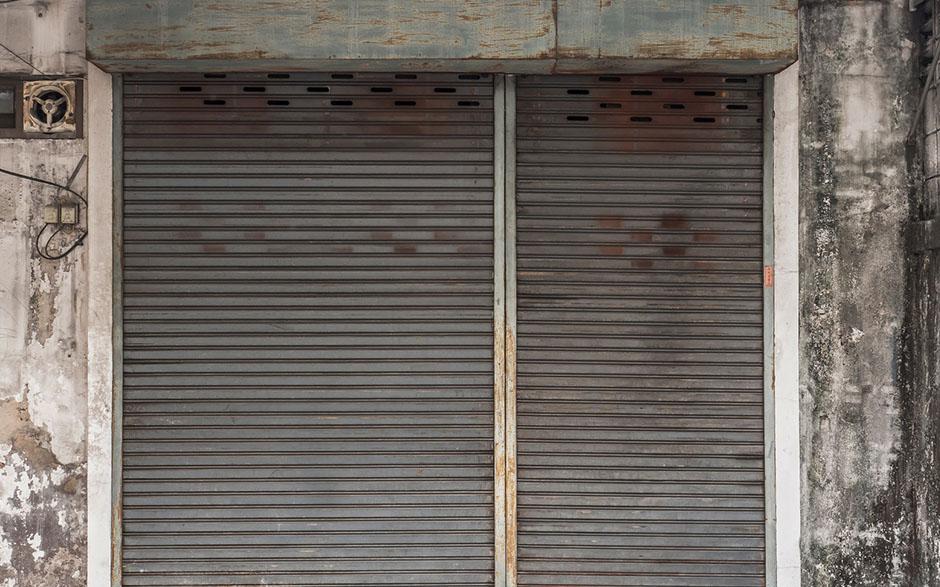 store exterieur Suresnes